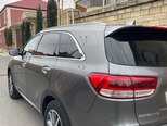 Kia Sorento-2