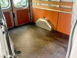 Ford Transit-13