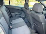 Opel Astra-11