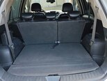 Kia Carens-9