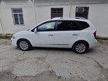 Kia Carens-2