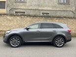 Kia Sorento-8