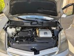 Toyota Prius-12