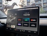 Tesla Model Y-9
