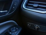 Chevrolet Equinox-16