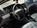 Hyundai Sonata-14