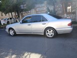Mercedes E 230-7