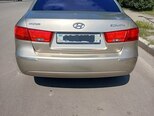 Hyundai Sonata-9