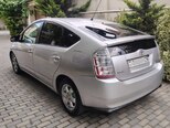 Toyota Prius-3