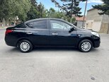 Nissan Sunny-6