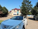 Hyundai Sonata-4