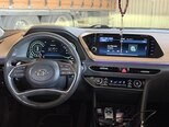 Hyundai Sonata-16