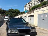 Mercedes 190-1