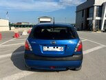 Kia Rio-5
