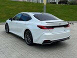 Toyota Camry-5