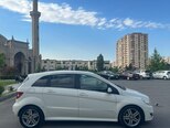 Mercedes B 180-3