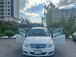 Mercedes B 180-1