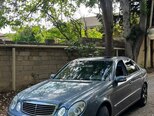 Mercedes E 240-2