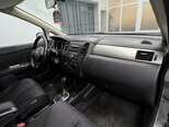 Nissan Tiida-9