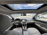 Hyundai Elantra-15