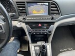 Hyundai Elantra-11