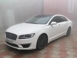 Lincoln MKZ-5