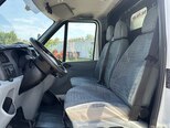 Ford Transit-15