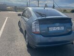 Toyota Prius-5