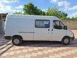 Ford Transit-4