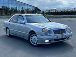 Mercedes E 230-4
