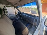 Ford Transit-9
