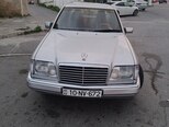Mercedes 280 E-1