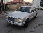 Mercedes 280 E-12