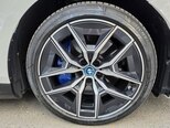 BMW i5-19