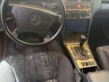 Mercedes E 240-3