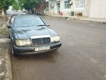 Mercedes 260 E-12