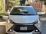 Toyota Aqua-5