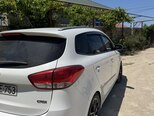 Kia Carens-5