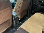 Kia Carens-8