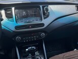 Kia Carens-12