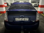 Toyota Prius-4