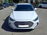 Hyundai Elantra-1