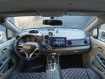 Honda Insight-4
