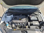 Hyundai Elantra-10