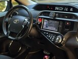 Toyota Aqua-8