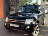 Mitsubishi Pajero-1