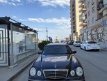 Mercedes E 280-2