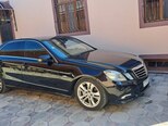Mercedes E 220-2