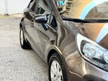 Kia Rio-2