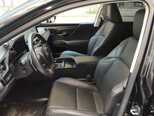Lexus ES 300h-18
